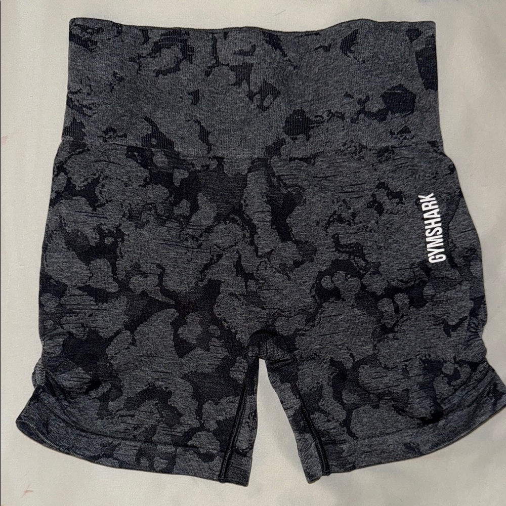 Gymshark Women’s Camo Shorts